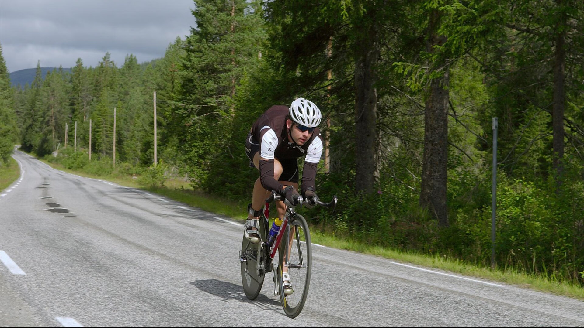 “青训联盟合作不断深化，推动全国青少年足球水平提升”，全县青少年足球青训